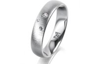 Ring Platin 950 4.5 mm sandmatt 3 Brillanten G vs Gesamt...