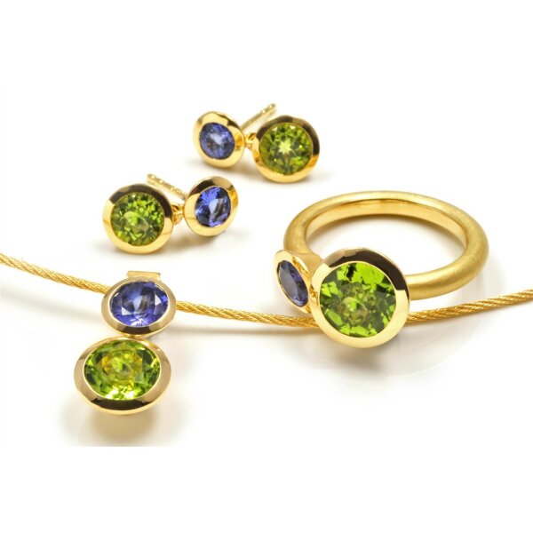 Ohrschmuck 18 Karat Gelbgold Tansanite 2,16ct Peridote 3,09ct
